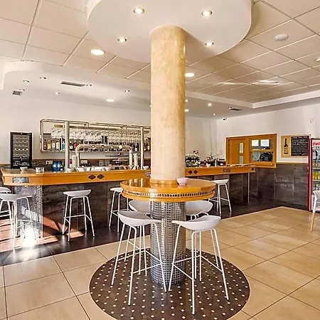 Reigosa Ii Hotel *